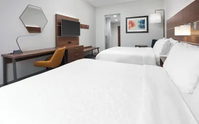 Photo 5 - Holiday Inn Express Hastings by IHG