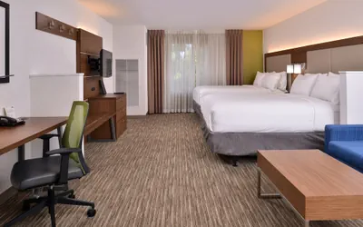 Photo 4 - Holiday Inn Express & Suites Lacey – Olympia by IHG