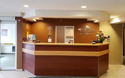 Photo 3 - Microtel Inn & Suites by Wyndham Dover
