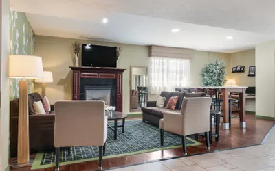 Photo 5 - Sleep Inn & Suites Gettysburg
