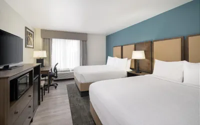Photo 5 - Best Western Plus Frontier Inn