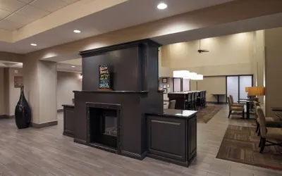 Photo 5 - Hampton Inn & Suites Banning-Beaumont