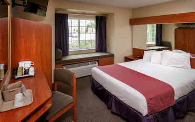 Photo 5 - Microtel Inn & Suites by Wyndham Beckley East