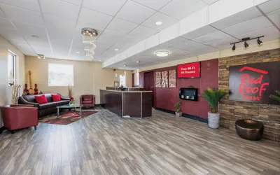Photo 4 - Red Roof Inn Walterboro
