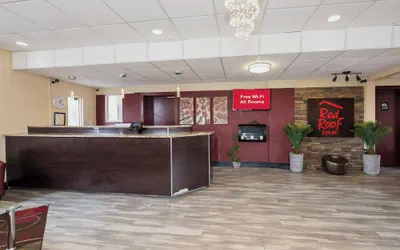 Photo 5 - Red Roof Inn Walterboro