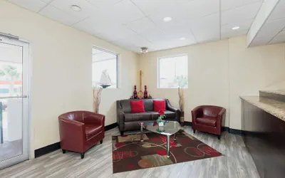 Photo 3 - Red Roof Inn Walterboro