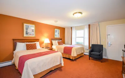 Photo 2 - Monticello Inn Framingham