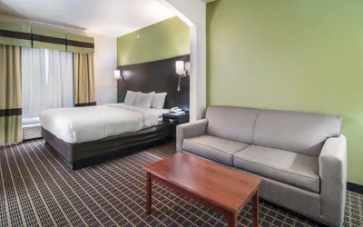 Photo 5 - Clarion Inn & Suites Weatherford South