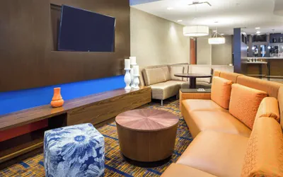 Photo 4 - Courtyard by Marriott Houston by the Galleria