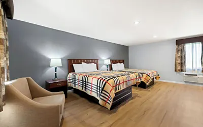 Photo 5 - Village Haven Inn & Extended Stay