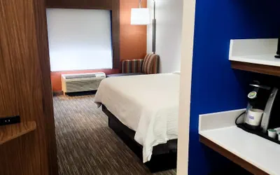 Photo 5 - Holiday Inn Express Hotel & Suites Chicago South Lansing by IHG
