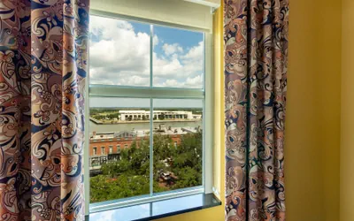 Photo 3 - Holiday Inn Express Savannah - Historic District by IHG