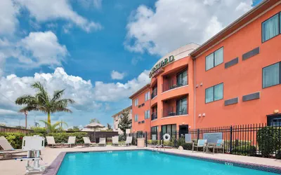 Photo 2 - Courtyard by Marriott Corpus Christi