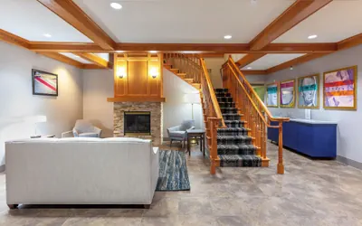 Photo 3 - AmericInn by Wyndham Iron Mountain