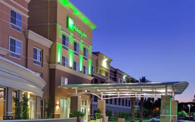 Photo 2 - Holiday Inn Ontario Airport by IHG