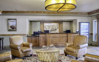 Photo 3 - Yellowstone Park Hotel
