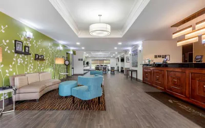 Photo 4 - Sleep Inn & Suites Millbrook - Prattville