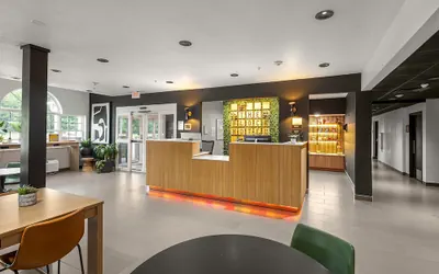 Photo 4 - The Block Hotel Bentonville