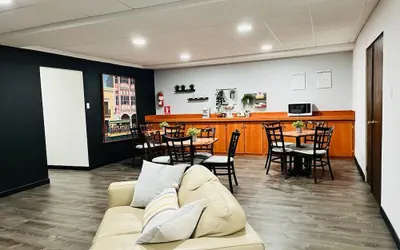 Photo 3 - S.J. Suites Hotel
