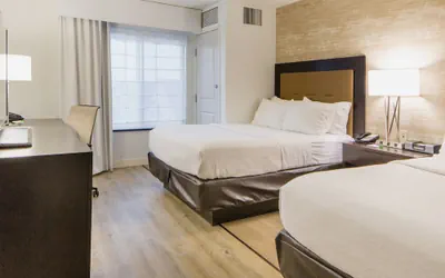 Photo 3 - Holiday Inn Bloomington-Airport by IHG