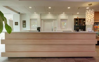 Photo 4 - Hilton Garden Inn Hamilton
