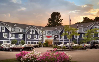 Photo 2 - Hampton Inn Dover