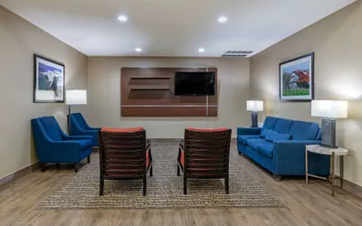Photo 4 - Comfort Suites Ennis