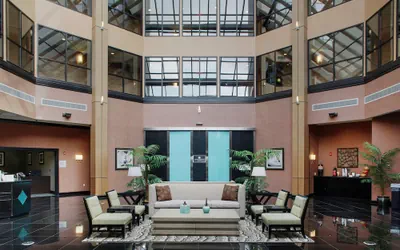 Photo 3 - DoubleTree Suites by Hilton Bentonville