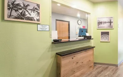 Photo 5 - Extended Stay America Select Suites - Ocala