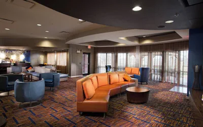 Photo 4 - Courtyard by Marriott Fayetteville