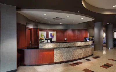 Photo 3 - Courtyard by Marriott Fayetteville