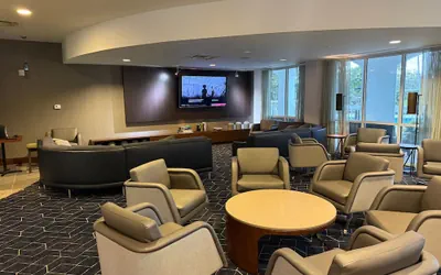 Photo 3 - Courtyard by Marriott Fort Myers I-75/Gulf Coast Town Center