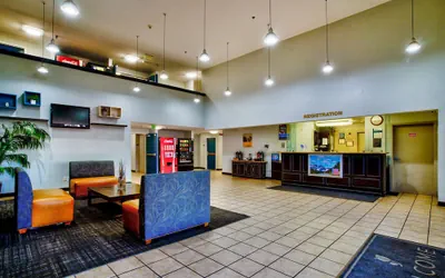 Photo 3 - Motel 6 Hesperia, CA - West Main Street I-15