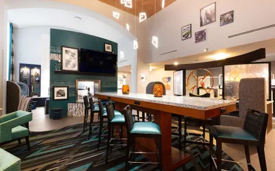 Photo 3 - Hampton Inn & Suites Herndon-Reston