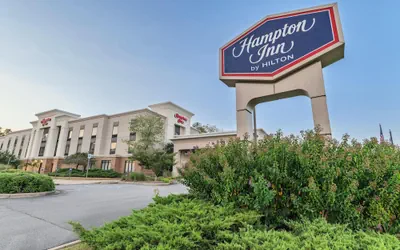 Photo 2 - Hampton Inn Jasper