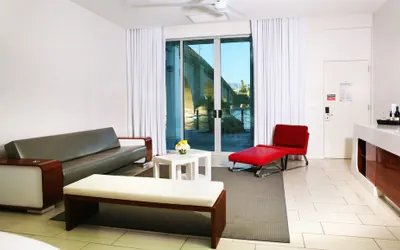 Photo 5 - Heat Hotel