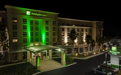 Holiday Inn Hotel & Suites Orange Park by IHG