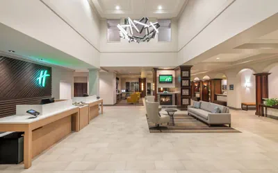 Photo 2 - Holiday Inn Hotel & Suites Orange Park by IHG