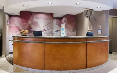 Photo 4 - SpringHill Suites by Marriott Denver Airport