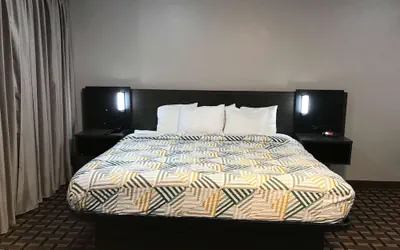 Photo 5 - Studio 6 Suites Tupelo, MS - North