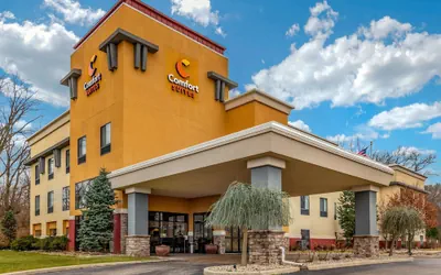 Photo 2 - Comfort Suites Elkhart South
