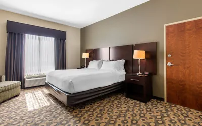Photo 2 - Holiday Inn Southaven Central - Memphis by IHG