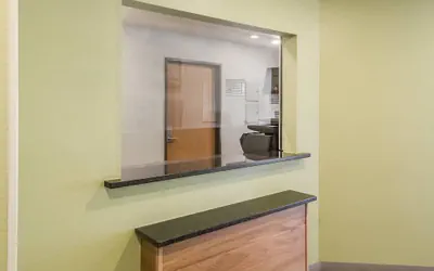 Photo 3 - WoodSpring Suites Houston La Porte