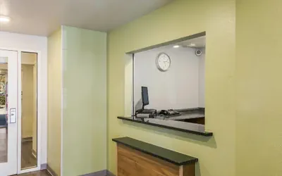 Photo 4 - WoodSpring Suites Houston La Porte