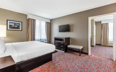 Photo 4 - Comfort Inn & Suites North Charleston - Northwoods