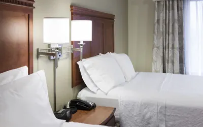 Photo 4 - Hampton Inn & Suites Davenport