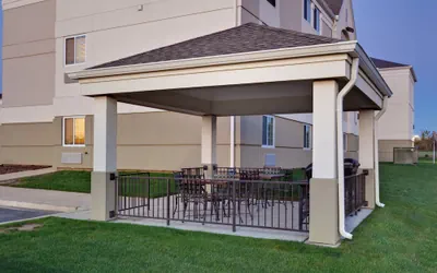 Photo 2 - Candlewood Suites Grand Prairie by IHG
