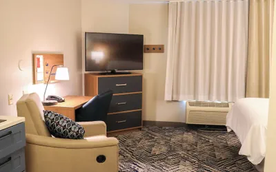 Photo 5 - Candlewood Suites Grand Prairie by IHG