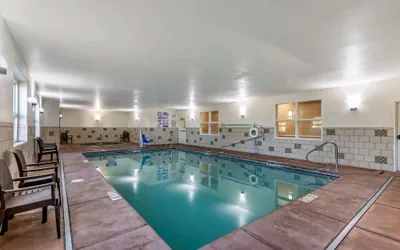 Photo 2 - Comfort Inn Saint George North
