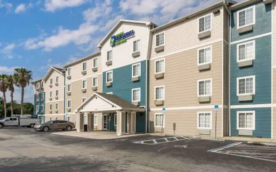 Photo 2 - Extended Stay America Select Suites - Lakeland
